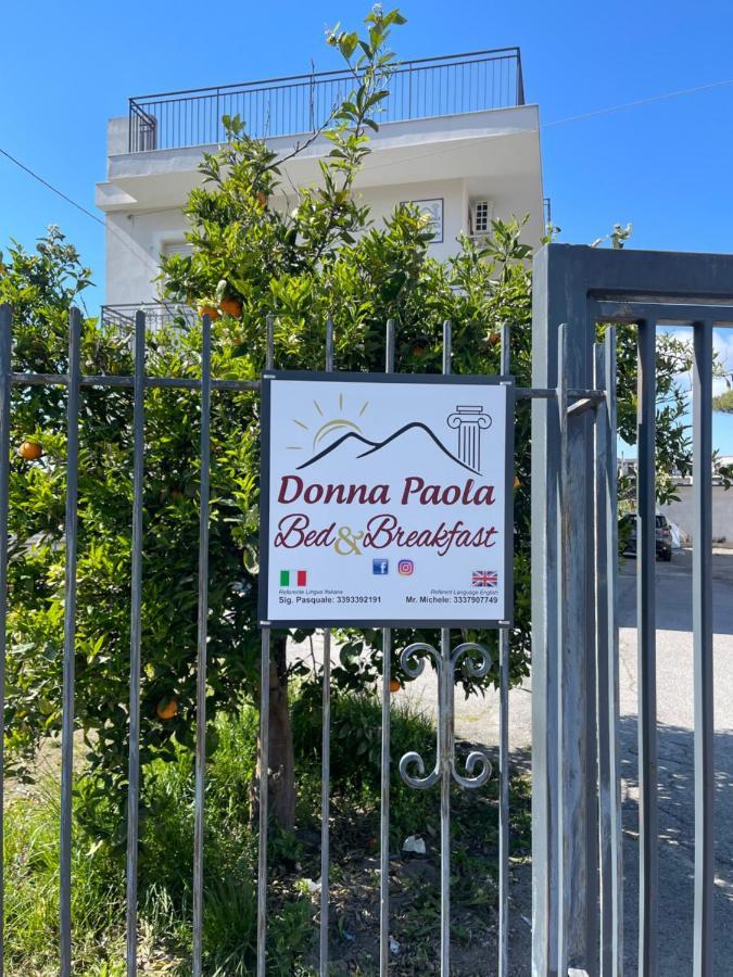 Donna Paola Hotel Pompei Bagian luar foto