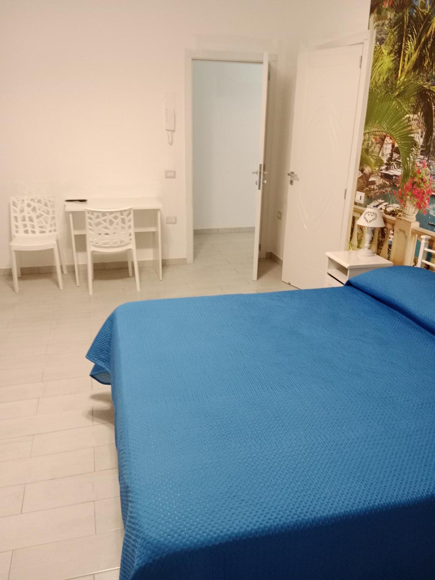 Donna Paola Hotel Pompei Bagian luar foto