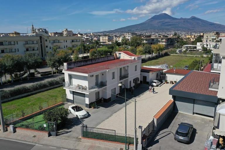 Donna Paola Hotel Pompei Bagian luar foto